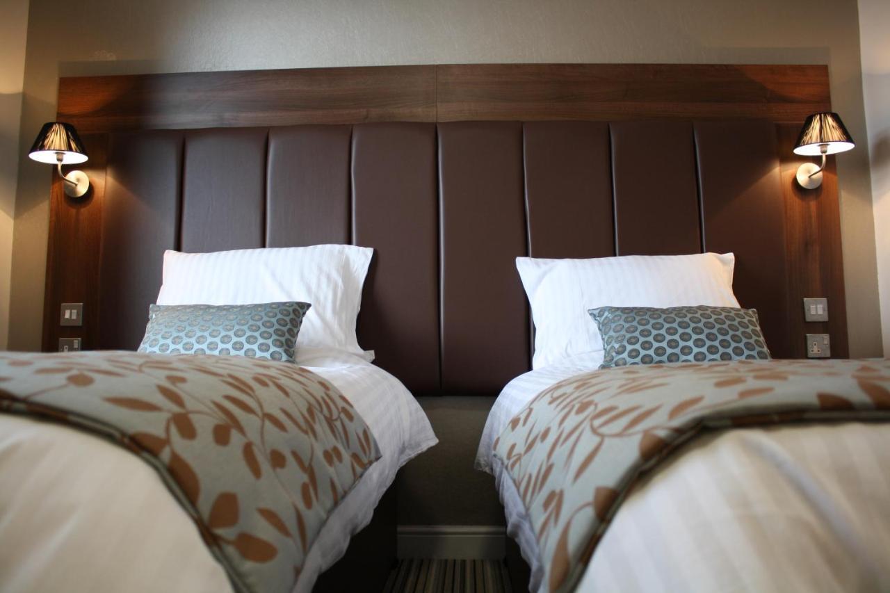 Twin Oaks Hotel 체스터필드 외부 사진